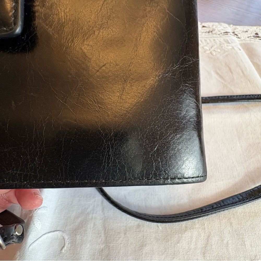 HOBO Black Leather Frame-Top Crossbody Bag - Picture 12 of 15